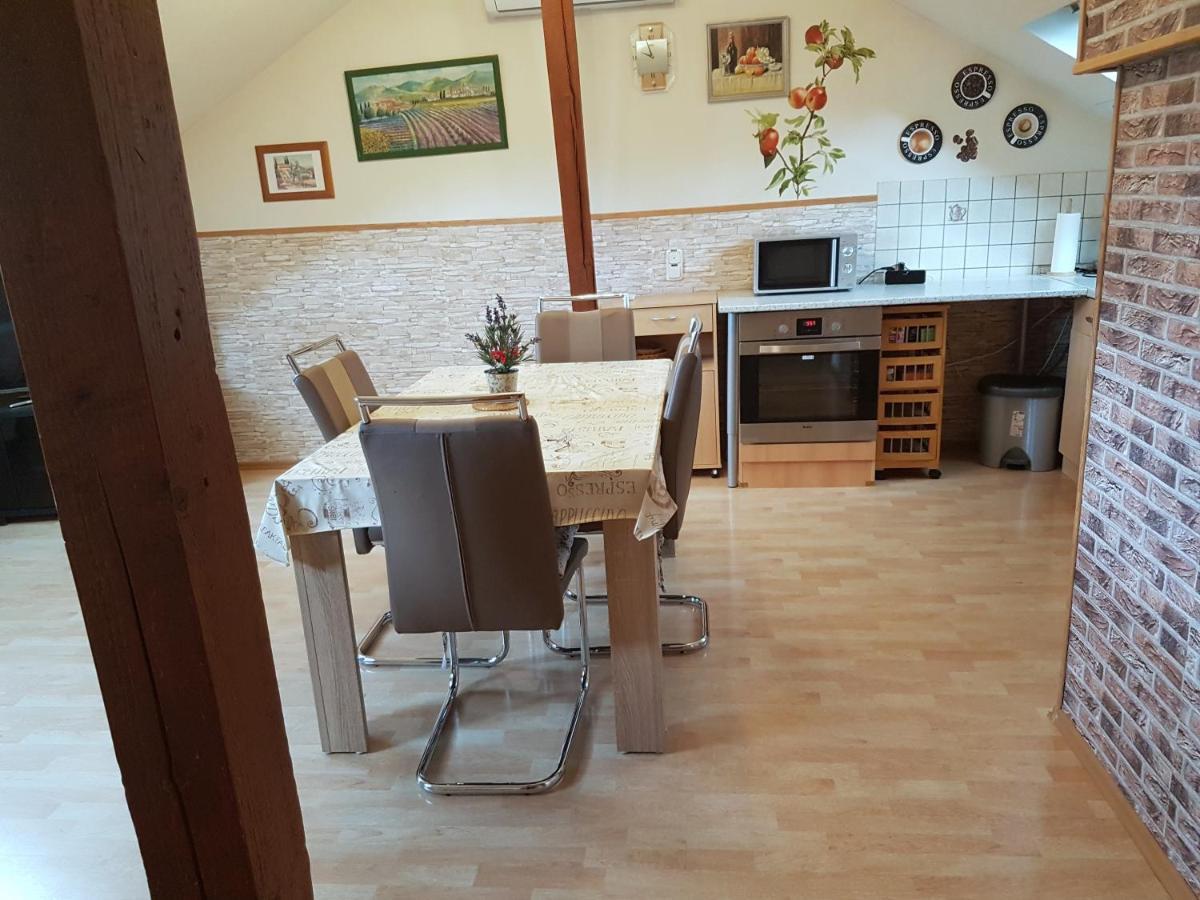 Apartment Laurence Hanau ภายนอก รูปภาพ